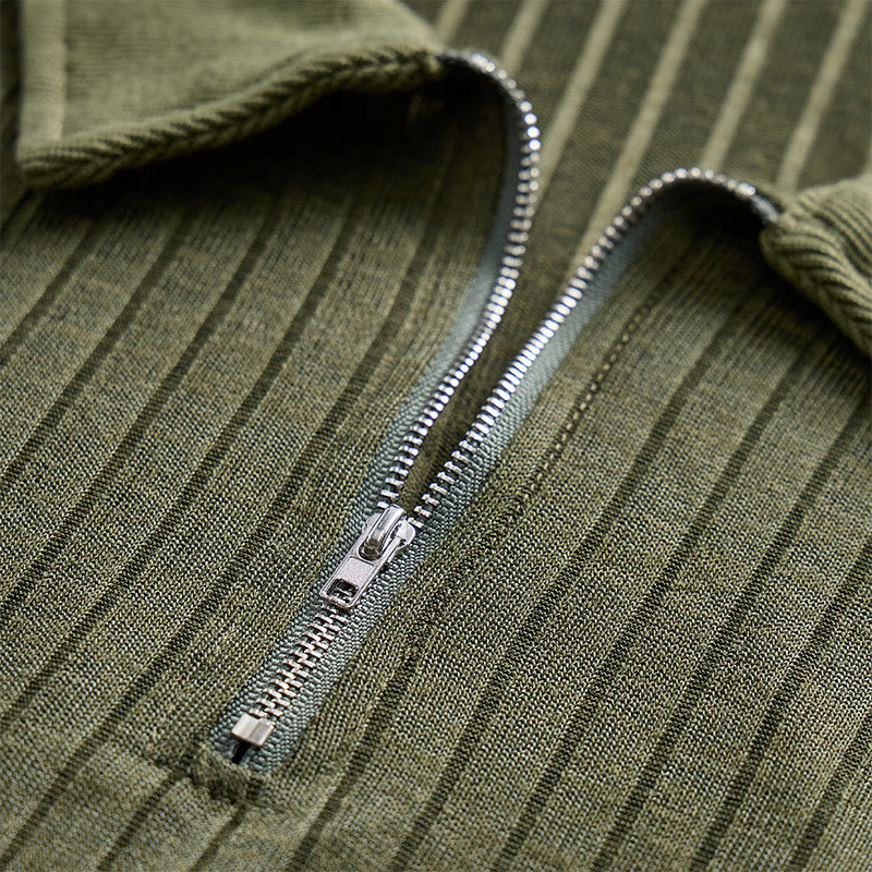 Polo homme en maille côtelée verticale avec col zippé - image 9