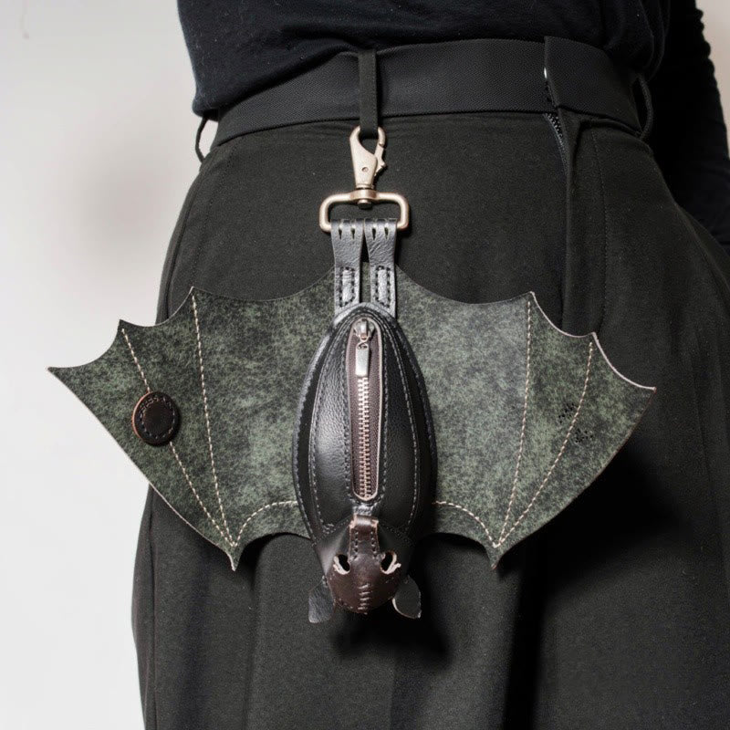 Pochette porte-clés en cuir en forme de chauve-souris The Midnight Guardian - Noir - image 0