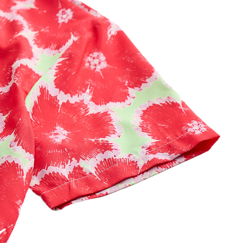 Chemise de vacances à motif de fleurs rouges éclatantes et fond vert - image 7