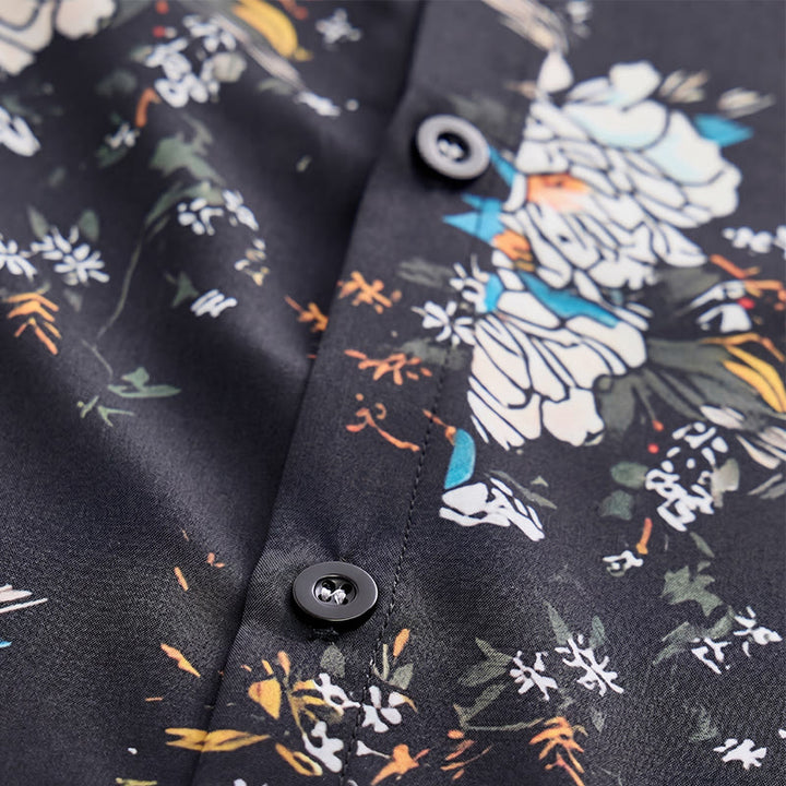 Chemise hawaïenne à manches courtes à motif floral romantique sombre - image 5