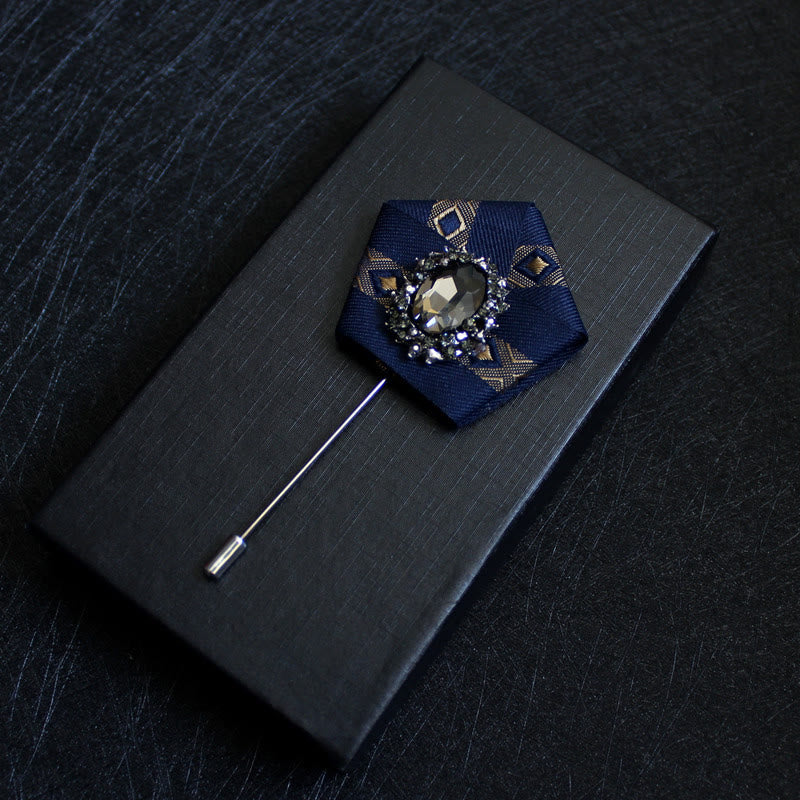 Broche à revers pour homme en tissu géométrique à cristaux fumés - Treillis d'or - image 1