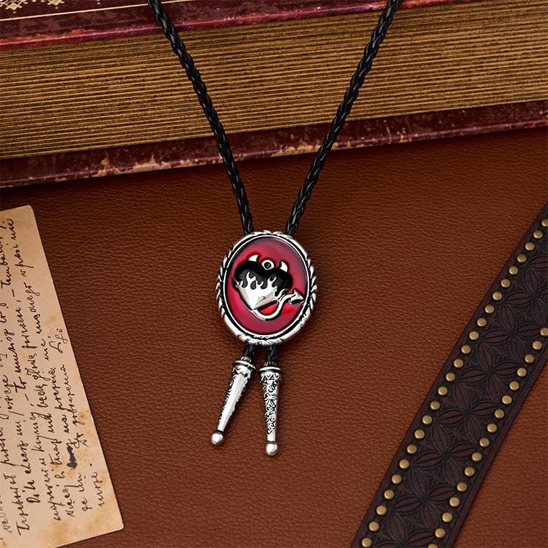Cravate bolo pendentif western Cœur de diable enflammé - Noir - image 0
