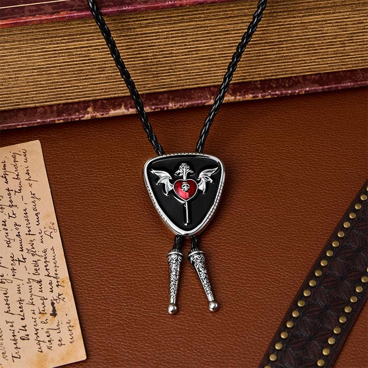 Cravate bolo Cœur Immortel à motif crâne ailé et poignard - Noir et rouge - image 0