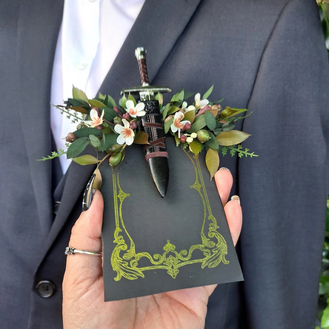Boutonnière d'épée médiévale fantastique, broche de poche - image 2