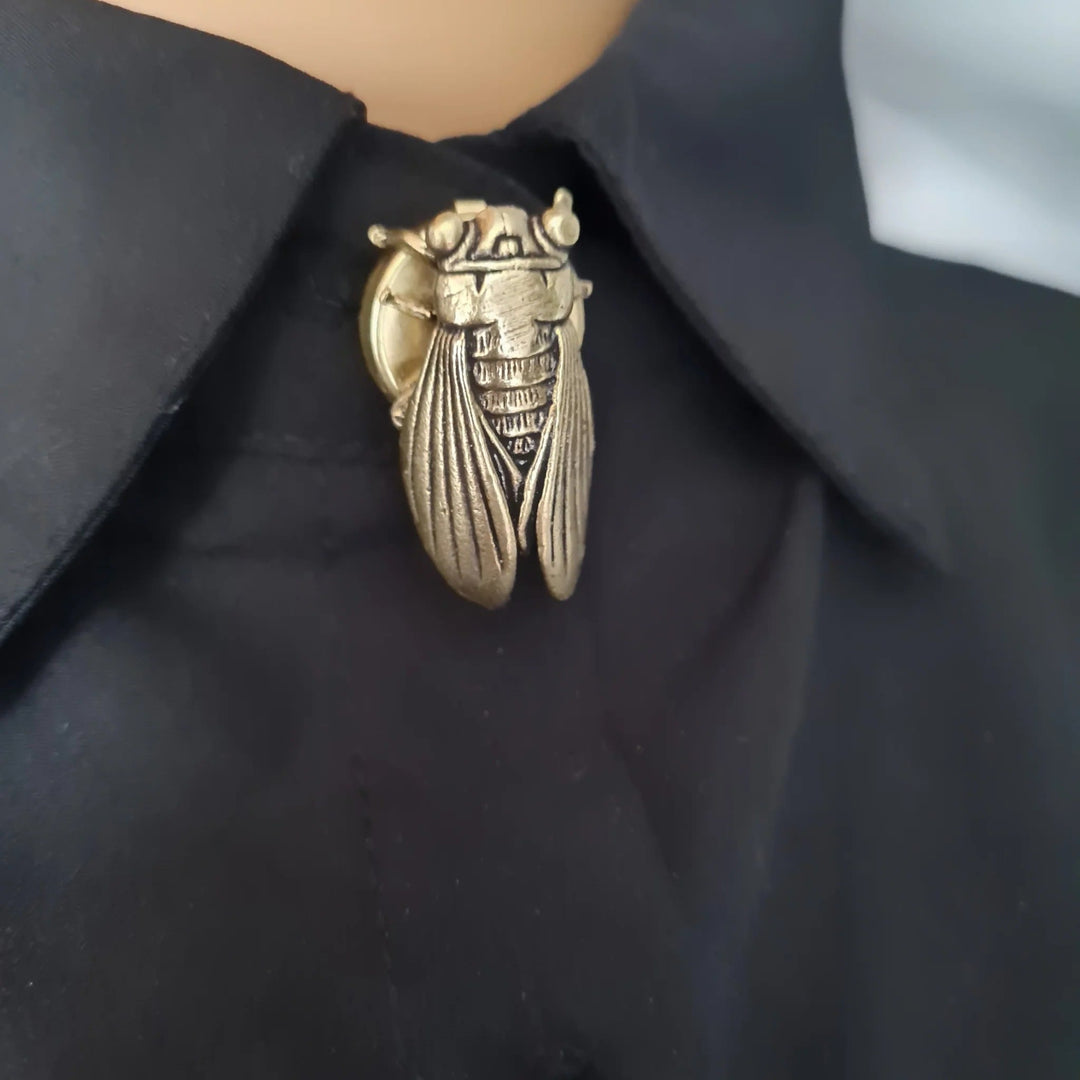 1 paire de couvre-boutons de chemise à pression, motif cigale d'entomologiste - image 0