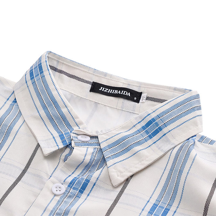 Chemise à carreaux rayée classique sur fond crème, idéale pour le bureau au quotidien. - image 6