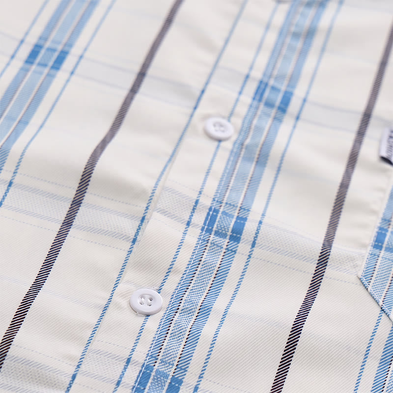 Chemise à carreaux rayée classique sur fond crème, idéale pour le bureau au quotidien. - image 8