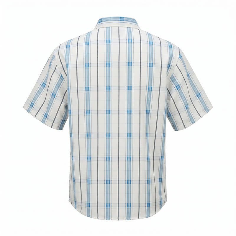 Chemise à carreaux rayée classique sur fond crème, idéale pour le bureau au quotidien. - image 12