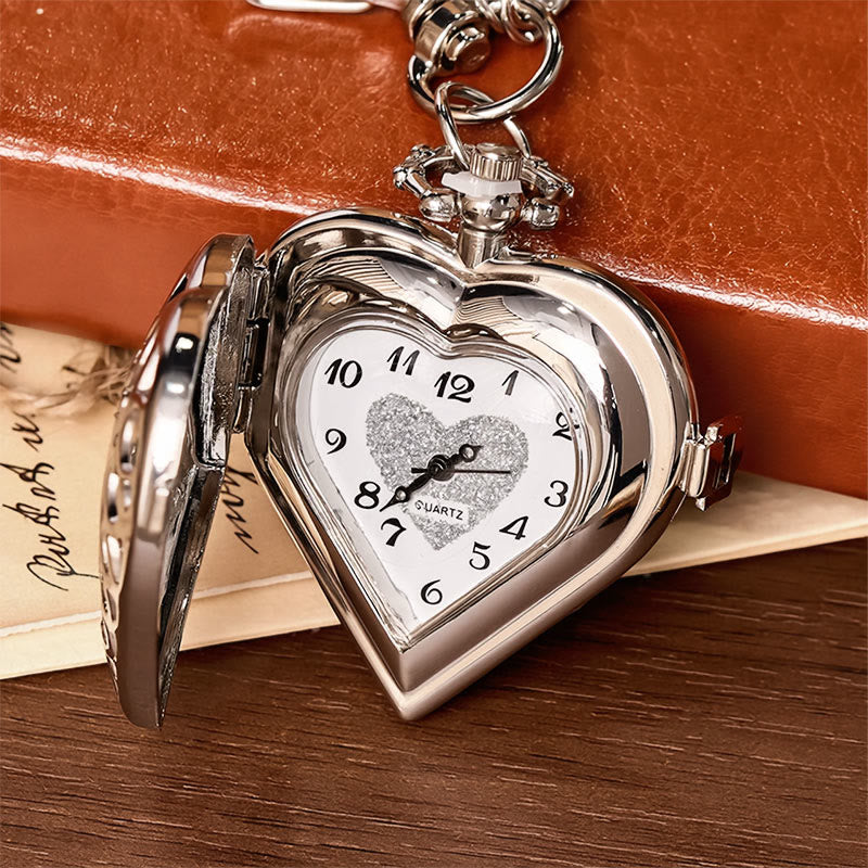 Montre de poche Coquette creuse décorative avec breloques - image 3