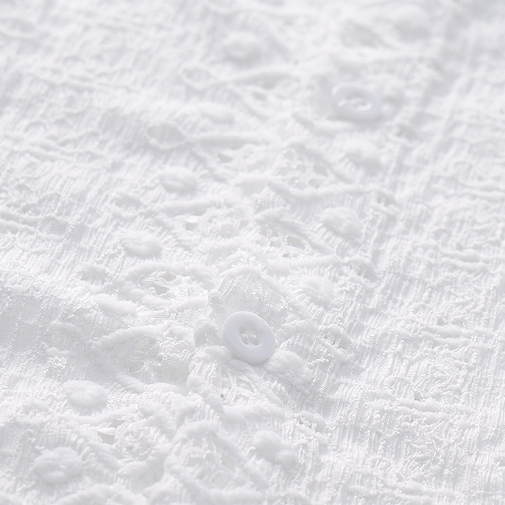 Chemise blanche respirante en coton à col cubain et broderie œillet - image 5