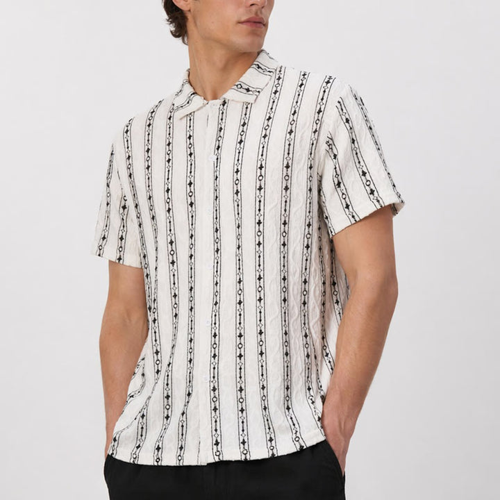 Chemise en coton à col cubain et motif géométrique à rayures verticales - image 3