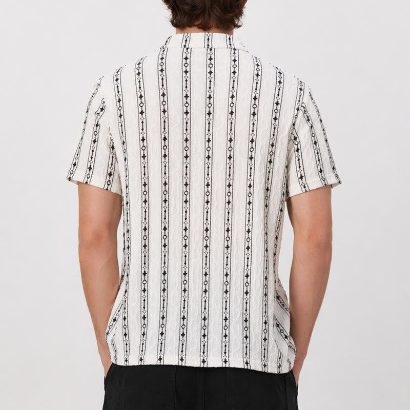 Chemise en coton à col cubain et motif géométrique à rayures verticales - image 2