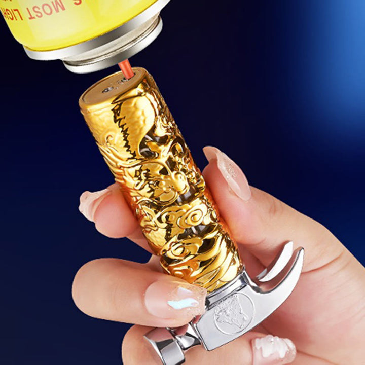 Briquet à butane avec emblème de loup en forme de marteau doré - image 5