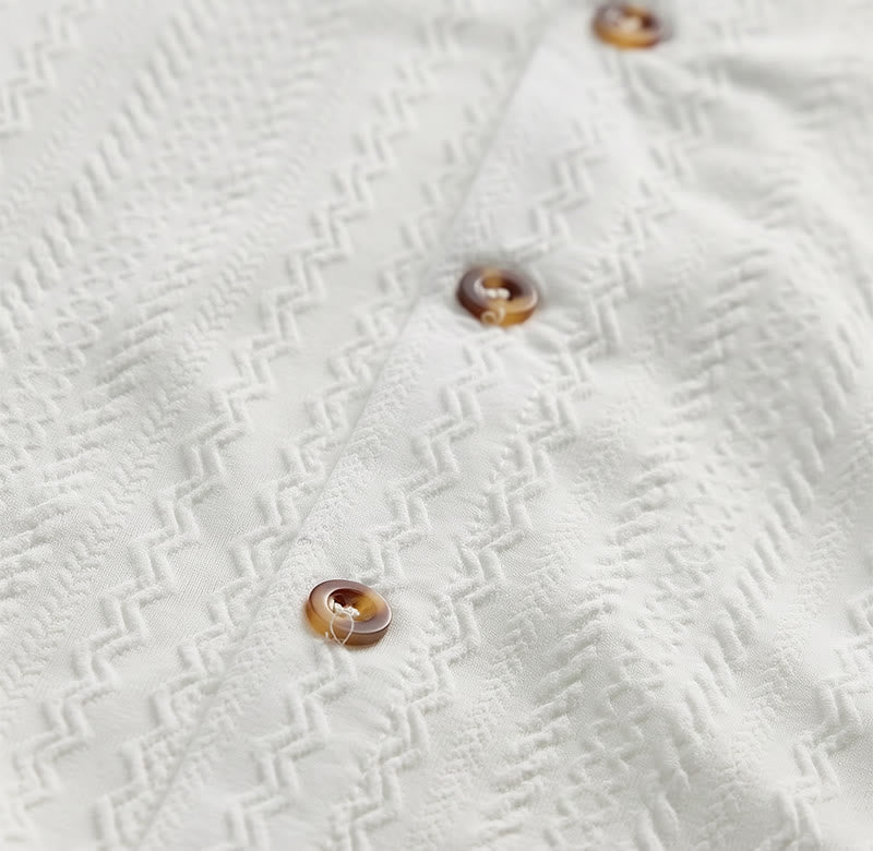 Chemise blanche texturée en jacquard tissé, idéale pour les vacances - image 5