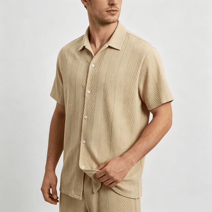 Chemise tricotée pour homme, unie, ajourée, agréable au toucher, idéale pour un usage quotidien en ville. - image 2