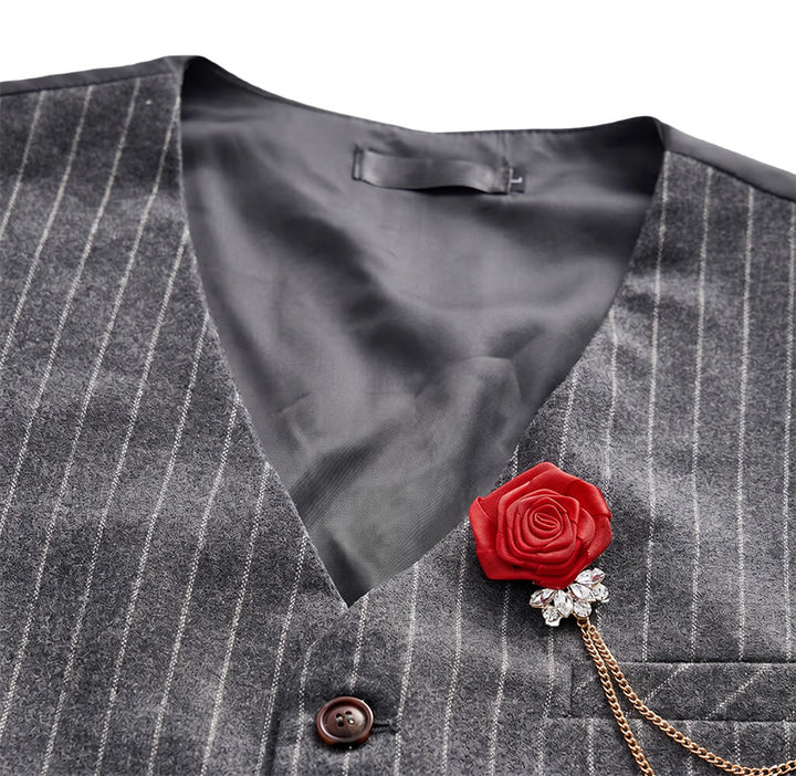 Gilet de costume à fines rayures style rétro pour homme avec chaînette de revers en forme de rose - image 5