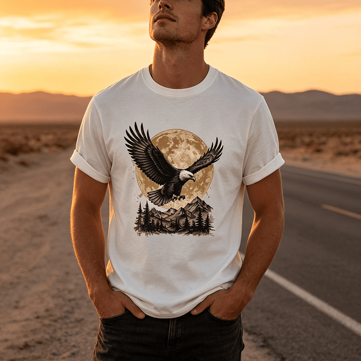 T-shirt western vintage à motif aigle à tête blanche, pleine lune et montagne - image 0