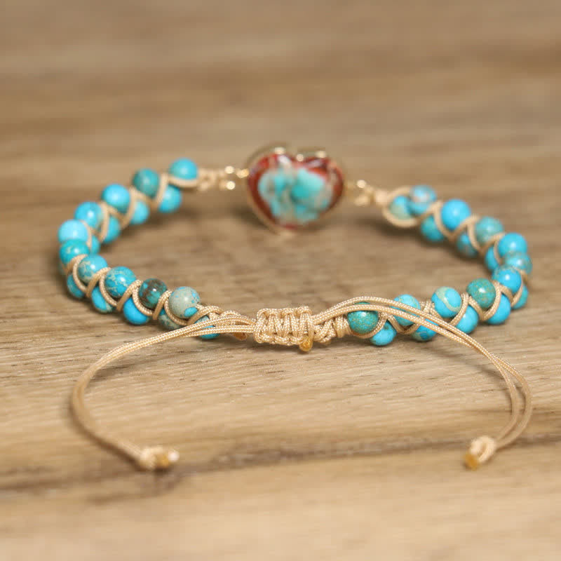 Bracelet d'amour ajustable en macramé avec cœur et pierre naturelle - image 3