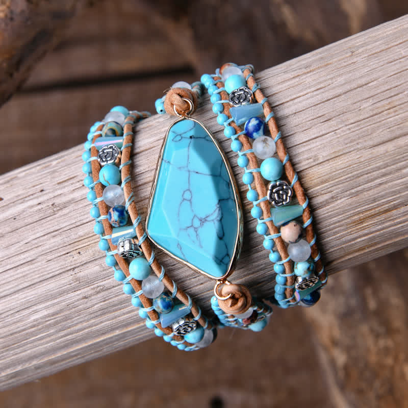 Bracelet triangulaire turquoise en cuir à plusieurs tours - image 3