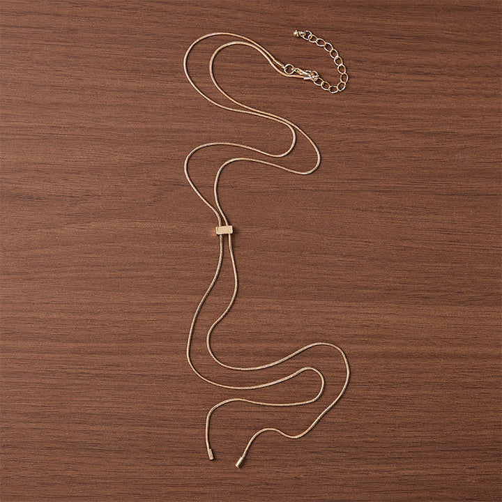 Collier bolo minimaliste et délicat à barre coulissante ajustable - image 3