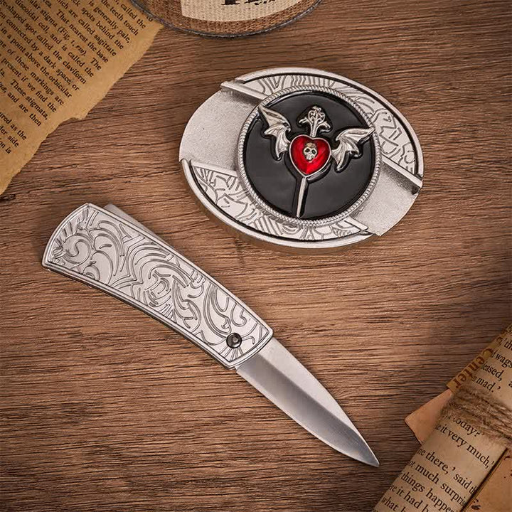 Ceinture en cuir avec boucle de couteau pliant dissimulée, ailes de chauve-souris, crâne et cœur de vampire - image 1