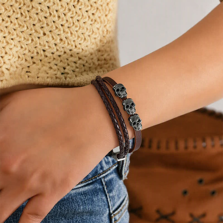 Bracelet en cuir tressé double couche à motif de crâne, style punk vintage - image 1