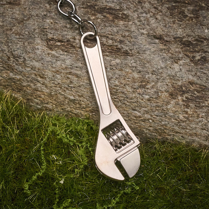 Mousqueton multifonction EDC avec mètre ruban, clé à molette et boussole - image 7