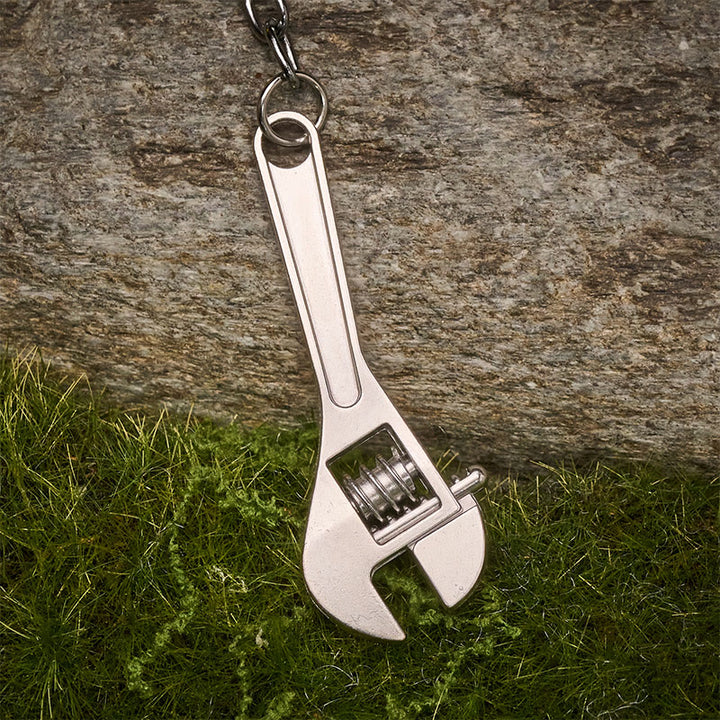 Mousqueton multifonction EDC avec mètre ruban, clé à molette et boussole - image 8