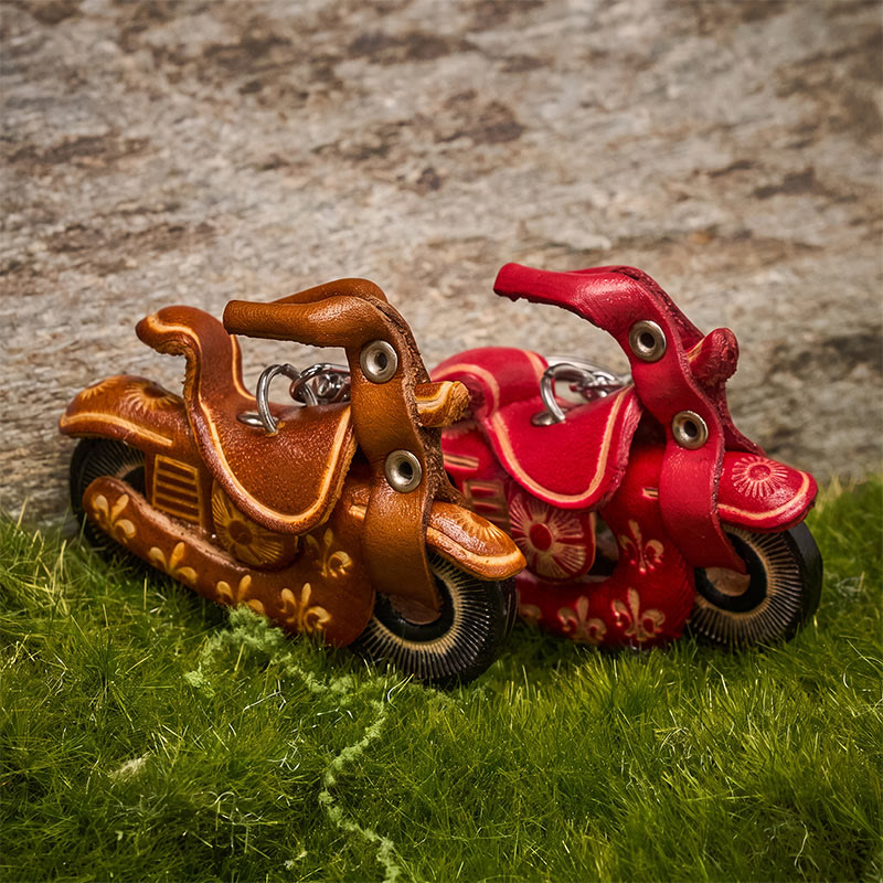 Couteau utilitaire rétractable EDC Mini et porte-clés moto en cuir vintage - image 1