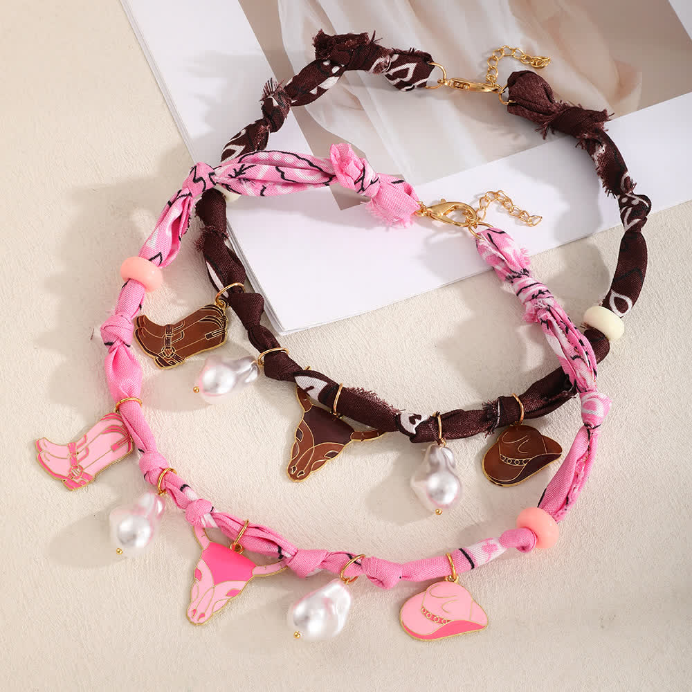 Collier écharpe taureau Longhorn Sweet Howdy avec breloques bottes et chapeau - image 2