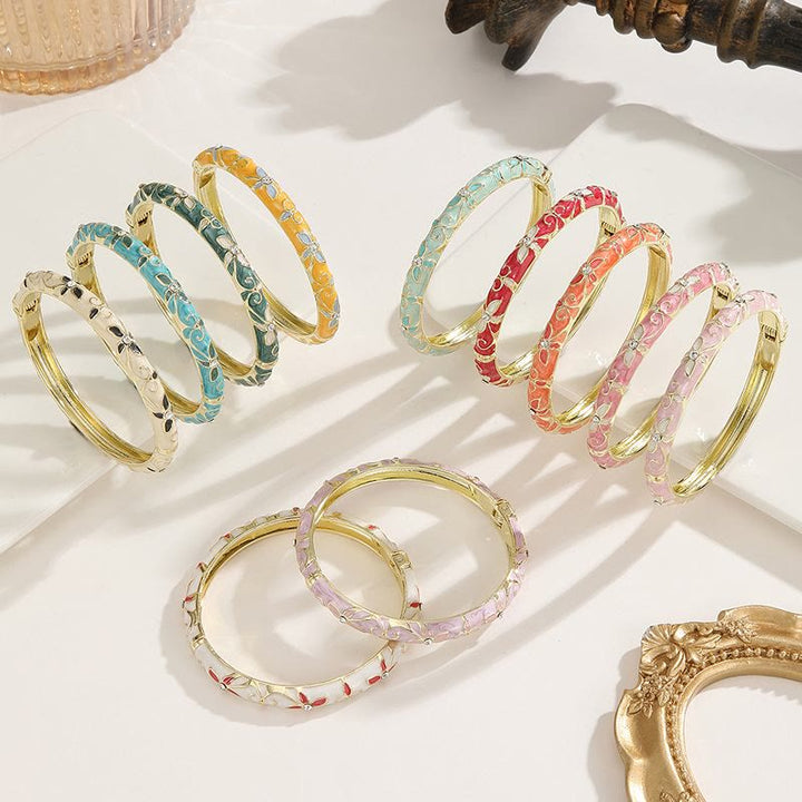 Bracelet jonc en émail doré à motif trèfle, bracelet à l'huile colorée pour femme - image 1