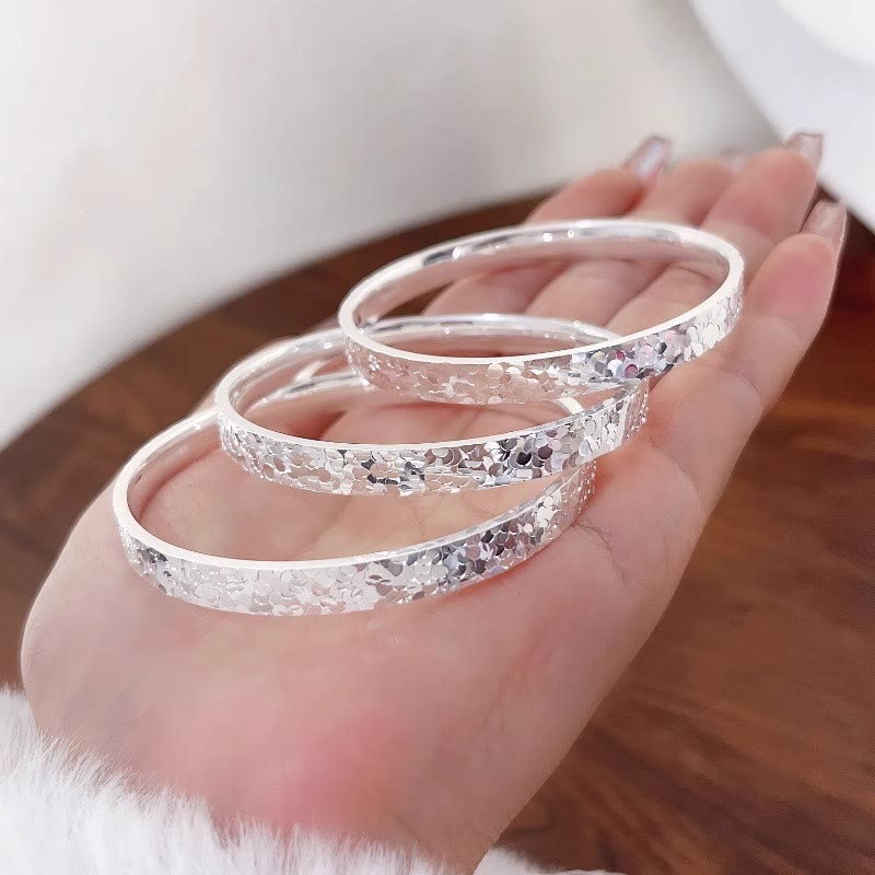 Bracelet jonc ouvert ajustable argenté à texture de glace pilée pour femme - image 3