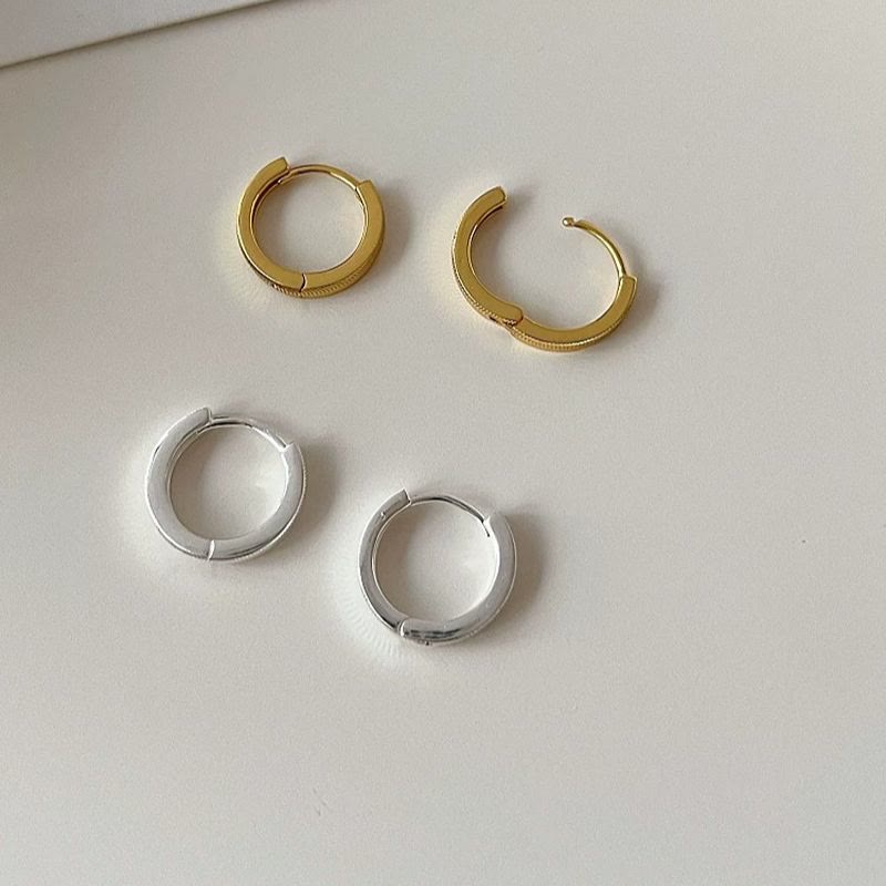 Boucles d'oreilles créoles œil de chat texturées en argent S925 pour femmes - image 9