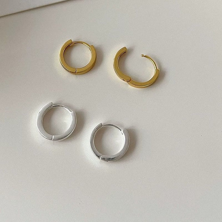 Boucles d'oreilles créoles œil de chat texturées en argent S925 pour femmes - image 9