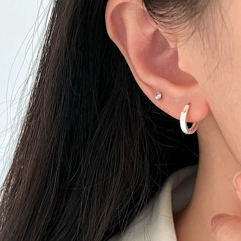 Boucles d'oreilles créoles œil de chat texturées en argent S925 pour femmes - image 10