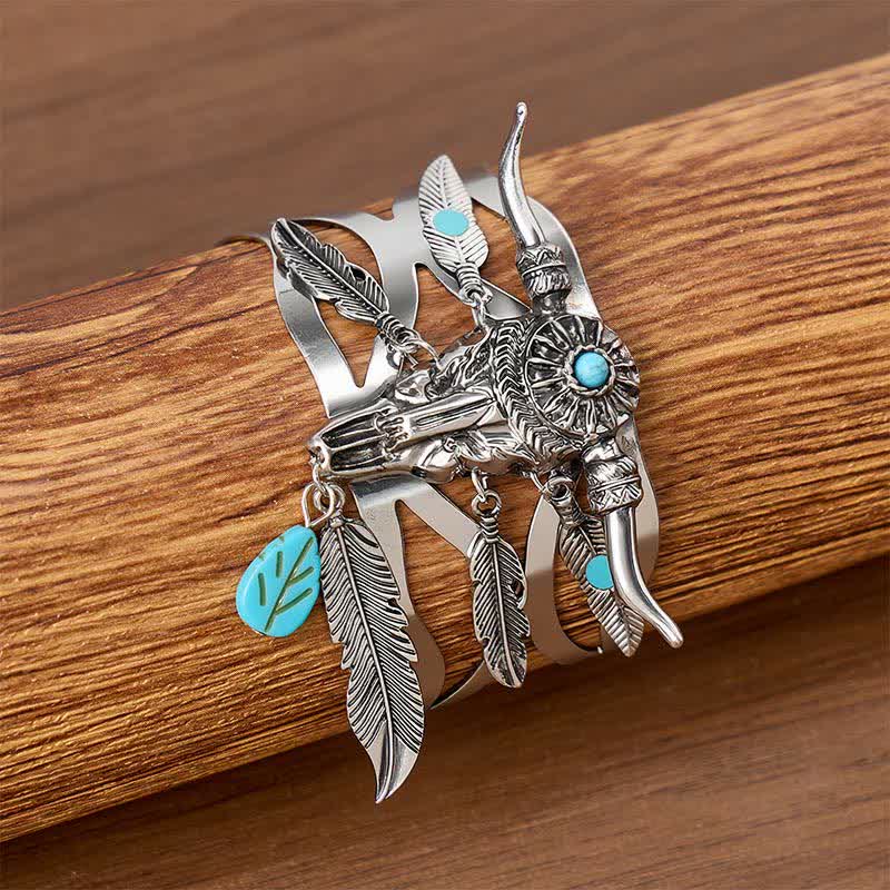 Bracelet manchette ouverte en forme de crâne de vache turquoise et plume du Sud-Ouest - image 4