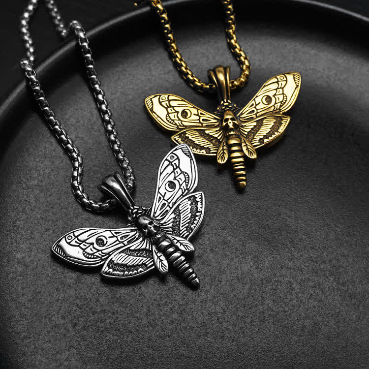 Collier unisexe gothique punk avec motif de papillon de nuit et tête de mort - image 1
