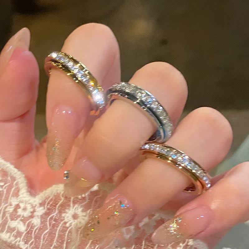 Bague anti-stress scintillante en cristal pour soulager le stress - image 1