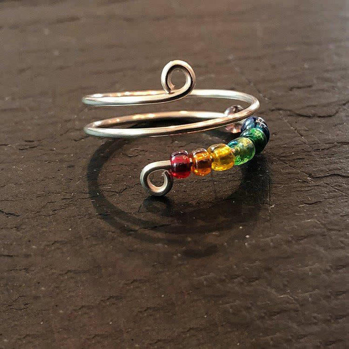 Bague anti-anxiété colorée en perles arc-en-ciel pour une décompression esthétique - image 4
