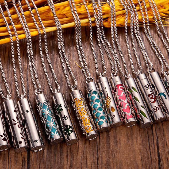 Collier diffuseur de parfum avec noyau en feutre et inserts de couleur interchangeables - image 0