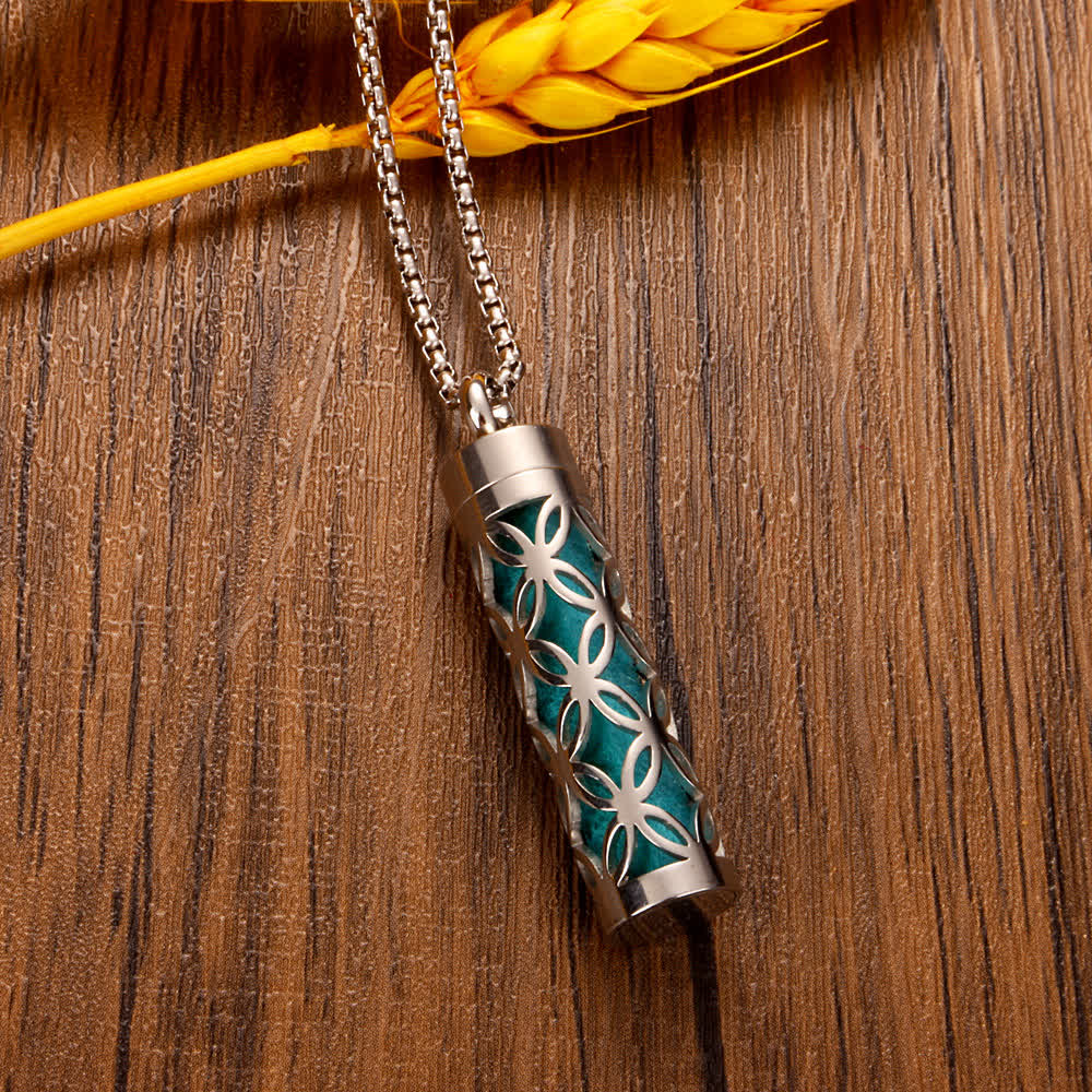 Collier diffuseur de parfum avec noyau en feutre et inserts de couleur interchangeables - image 1