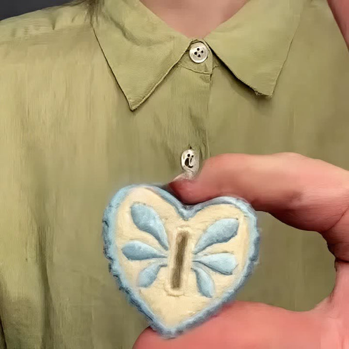 Crochet pour bouton décoratif amovible brodé en forme de cœur - Bleu - image 1