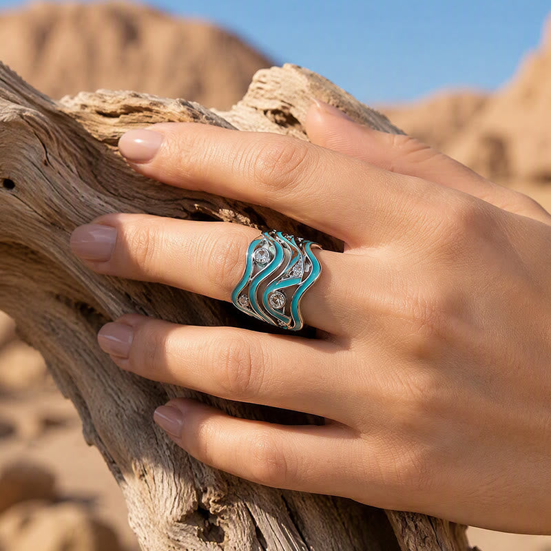 Bague femme à motif vague superposée en émail et pierre - image 1