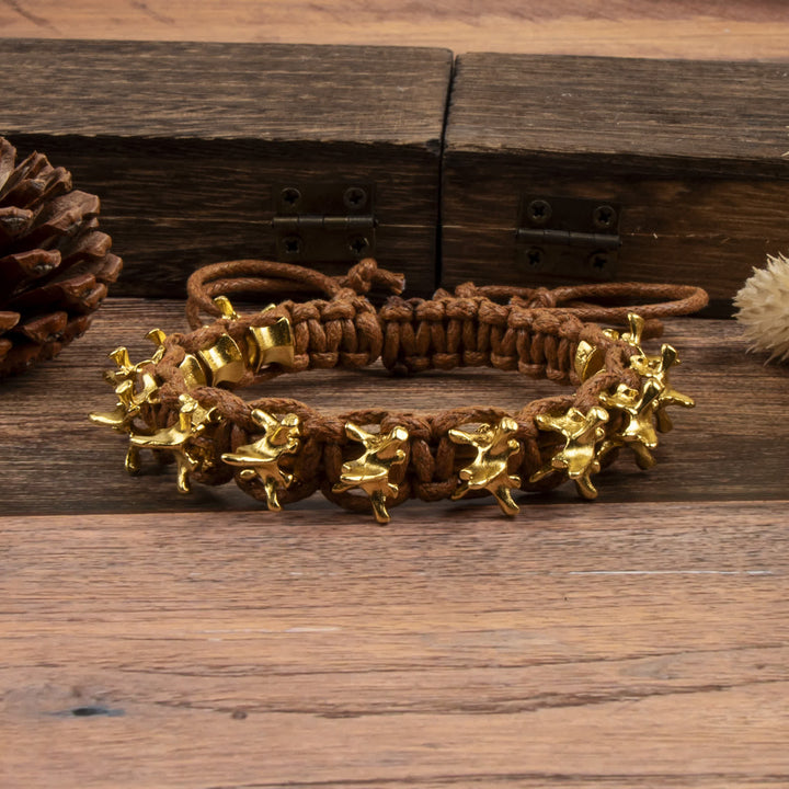 Bracelet à chaîne tressée en forme de vertèbre de dragon - Brun et or - image 5