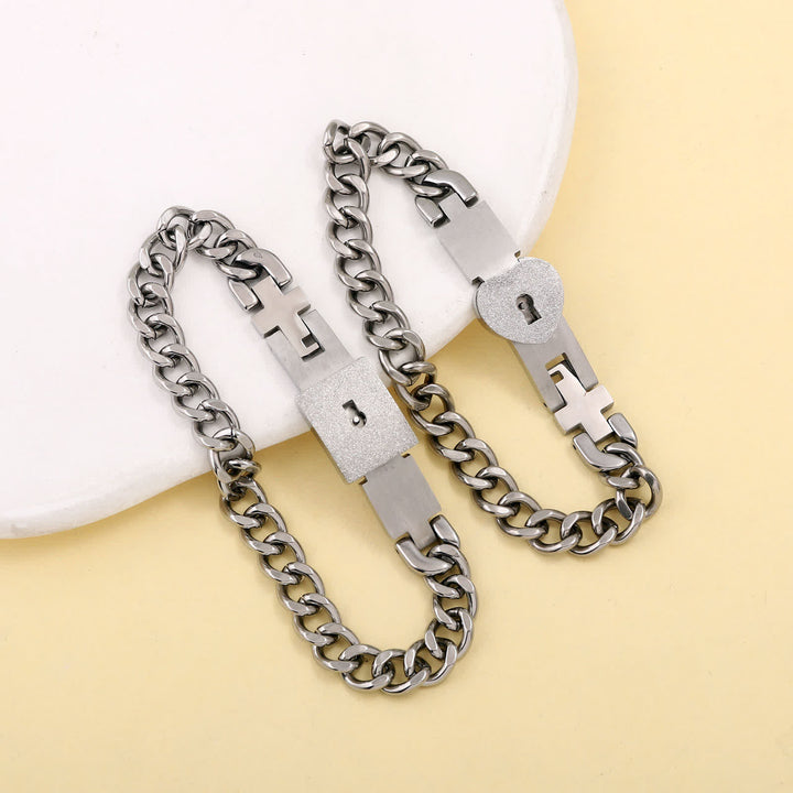 Ensemble de 2 bracelets de couple assortis avec cadenas en forme de cœur et clé - image 7