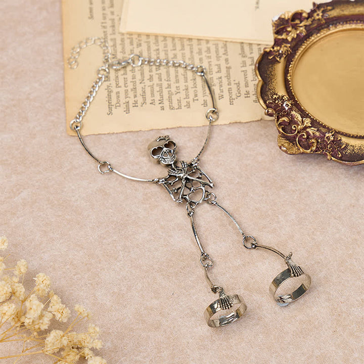 Bracelet d'Halloween avec chaîne main squelette et anneaux - image 3