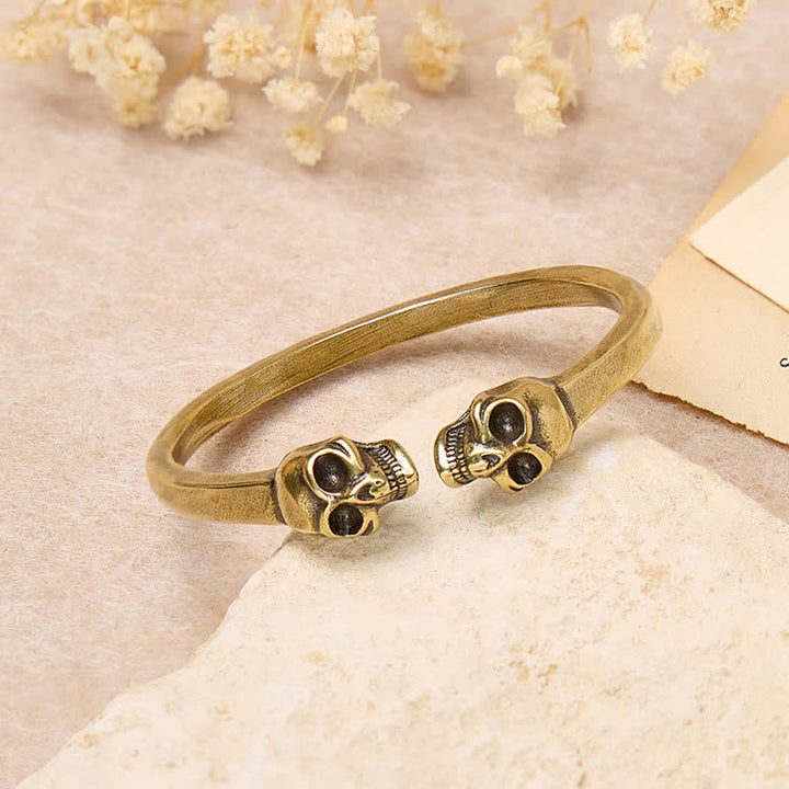 Bracelet manchette ouvert gothique en laiton massif à double crâne et bronze - image 3