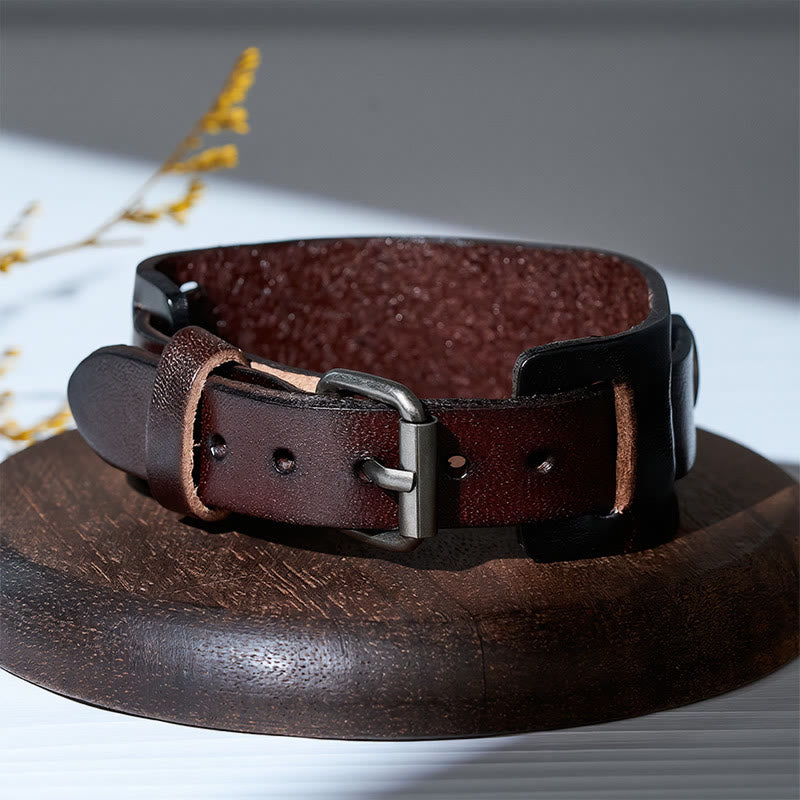 Bracelet manchette vintage en cuir clouté d'étoiles avec fermoir à épingle - image 6