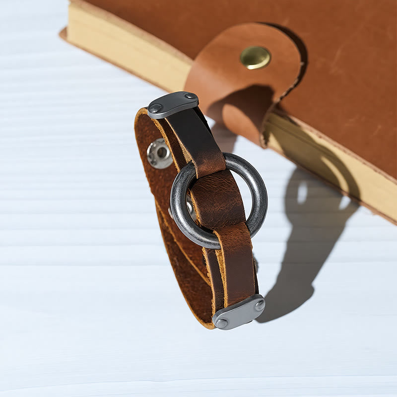 Bracelet de rue minimaliste vintage en cuir pour homme avec anneau en O - Brun - image 0