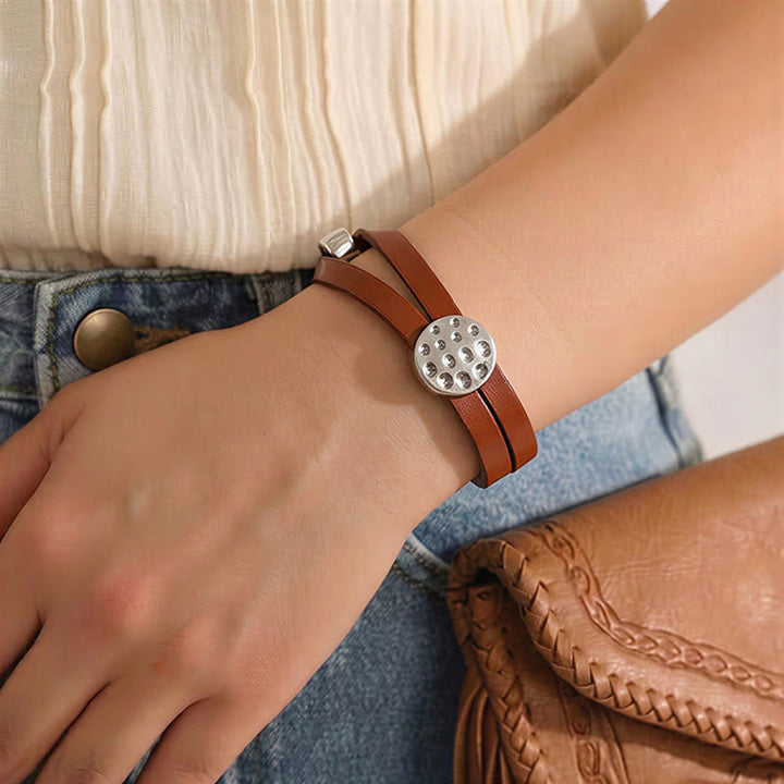 Bracelet minimaliste moderne pour homme, en métal et cuir. - image 2